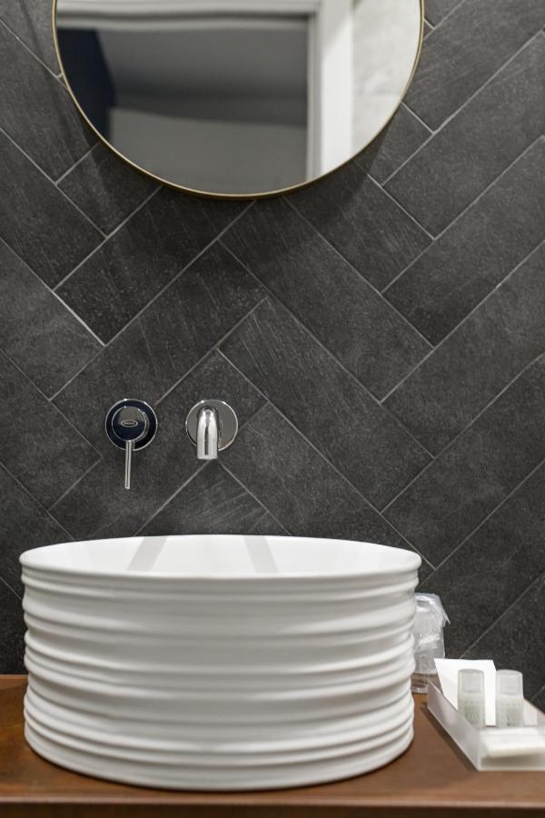 Fagi Rooms In Наполи Екстериор снимка